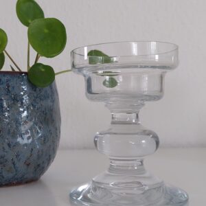 Lysestage i glas